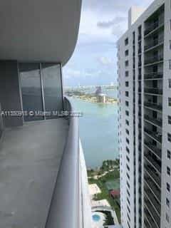 Condomínio no Miami, Florida 11621786