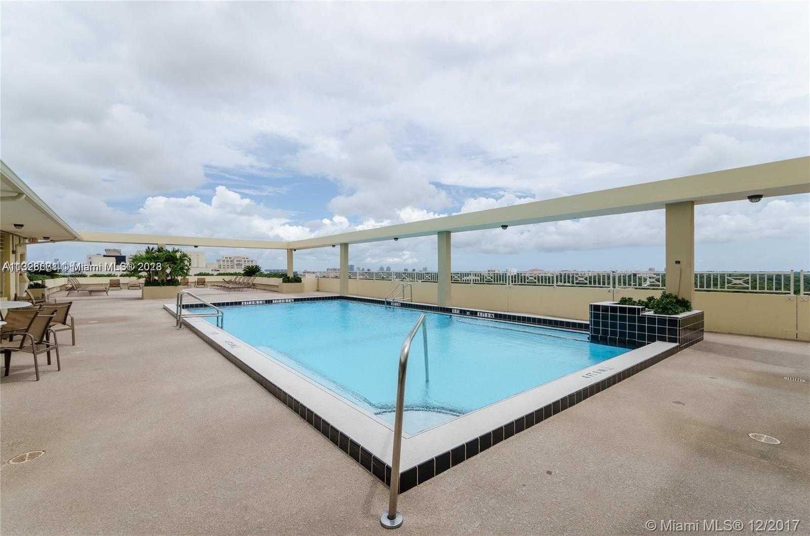 Condominium in Coral Gables, Florida 11621828