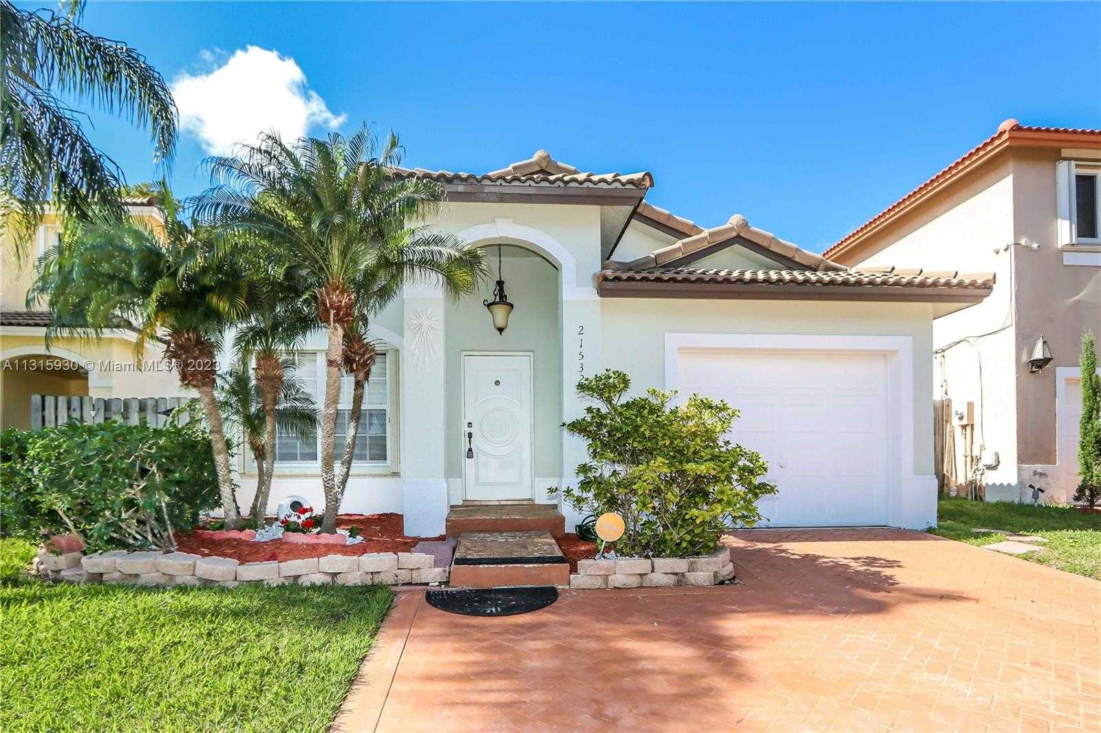 House in Cutler Bay, Florida 11621842