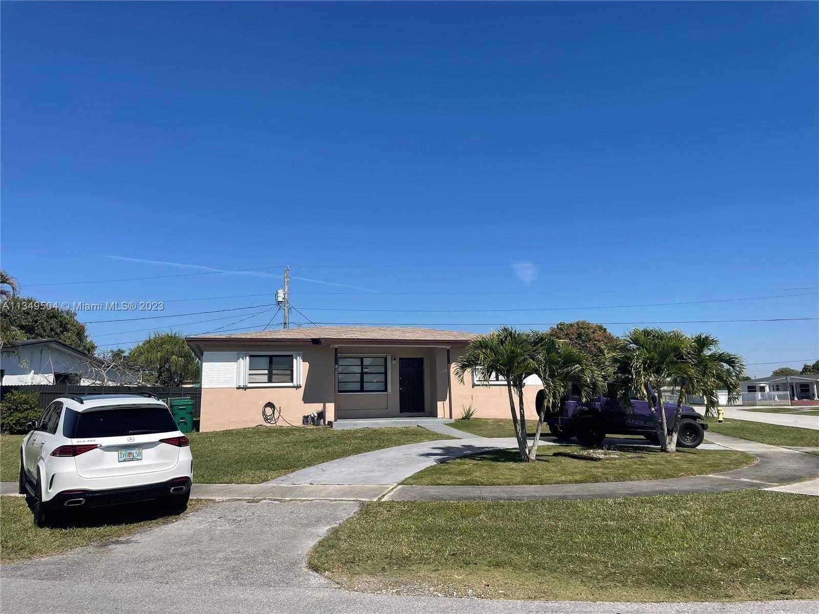 House in South Miami Heights, Florida 11621843