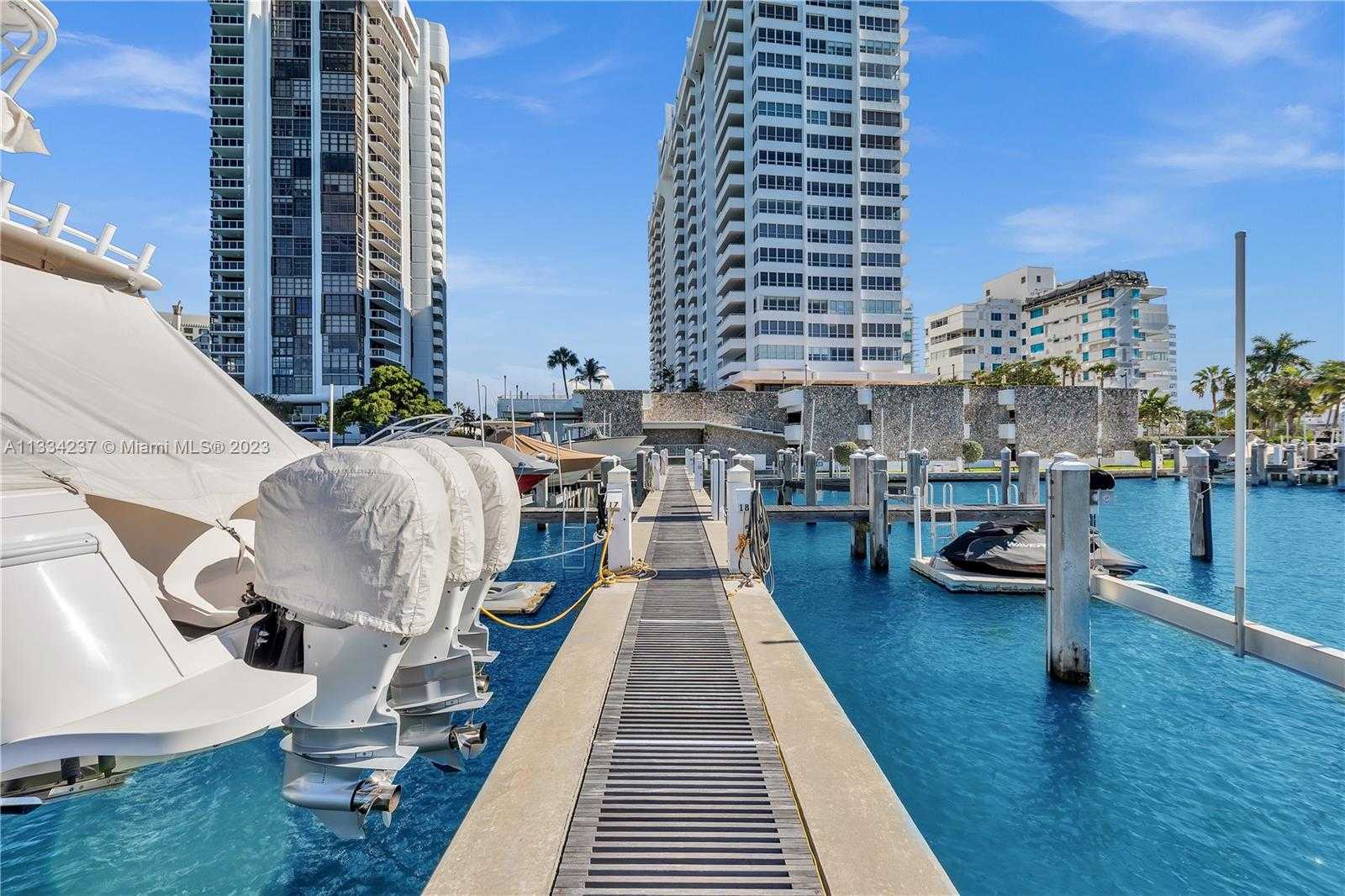 公寓 在 Miami Beach, Florida 11621866