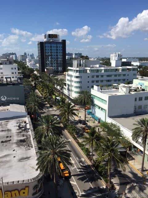 Будинок в Miami Beach, Florida 11621896