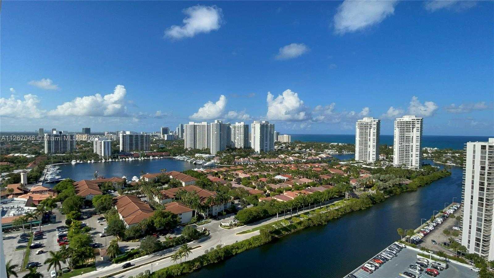 Condominium in Golden Beach, Florida 11621899