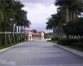 Hus i Pembroke Pines, Florida 11621902