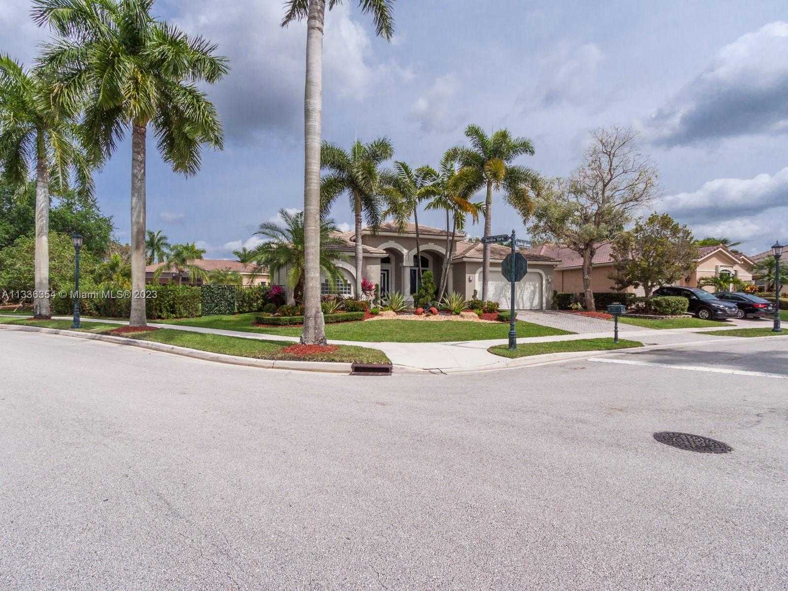 Будинок в Вестон, Флорида 11621912