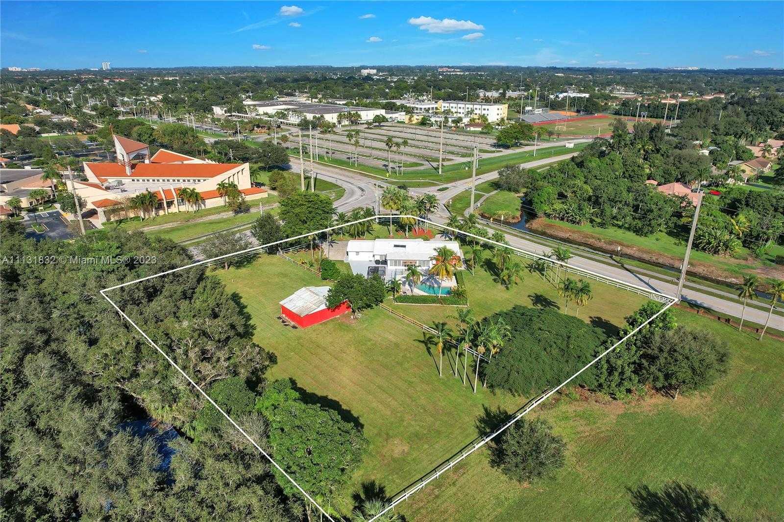 Tanah di Davie, Florida 11621942