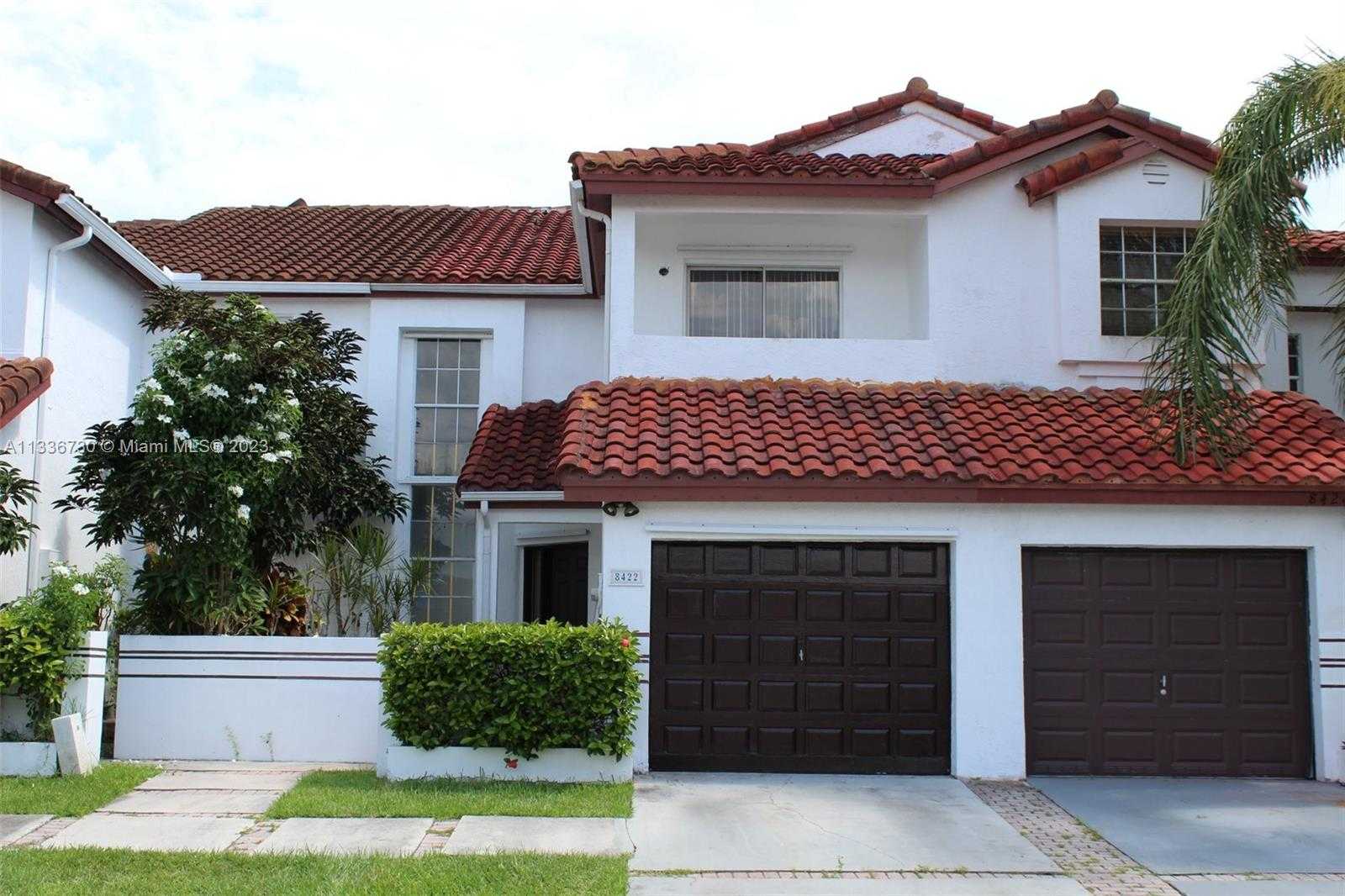 House in Saga Bay, Florida 11621951
