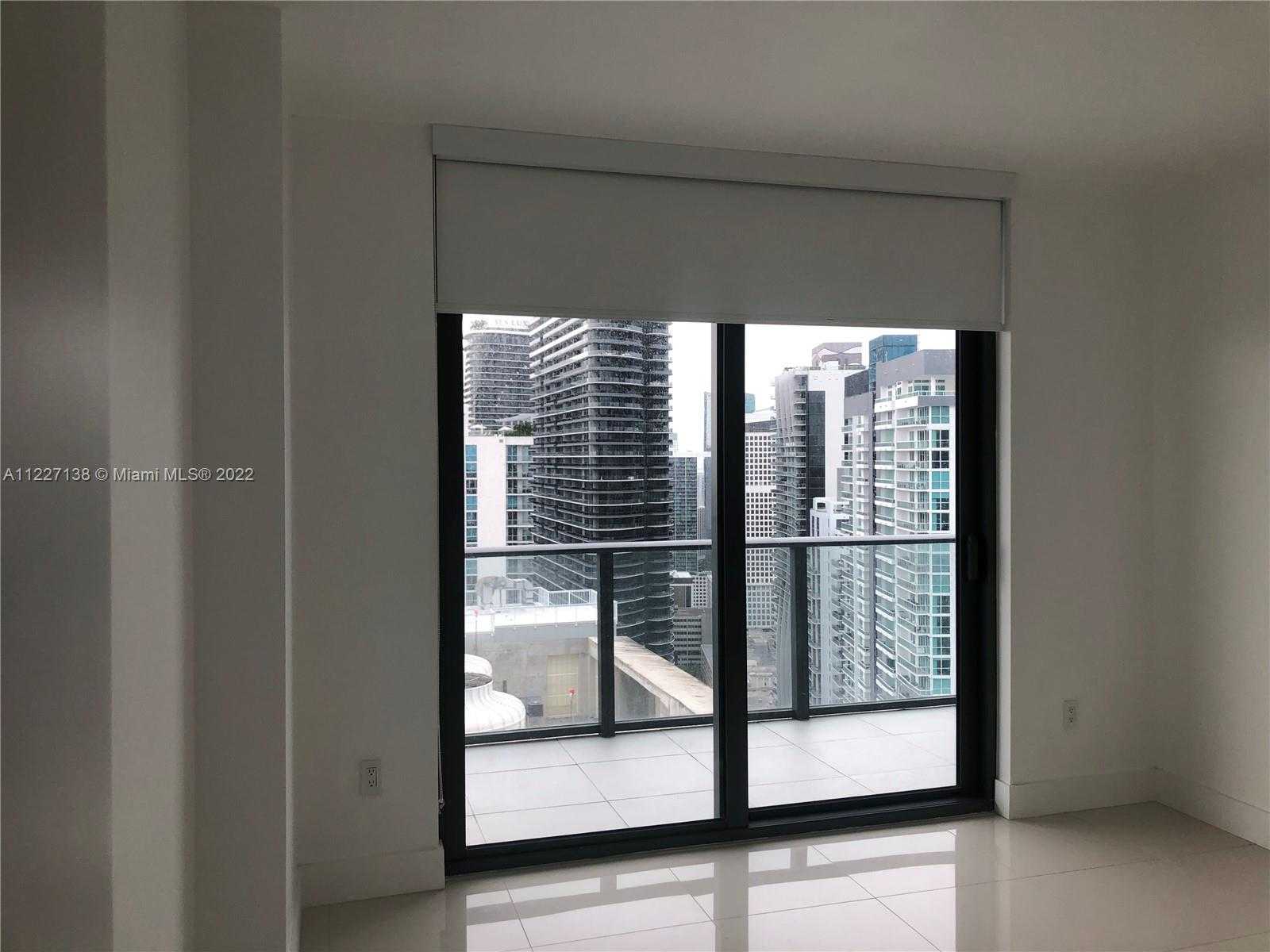 Condominium in Miami, Florida 11621980