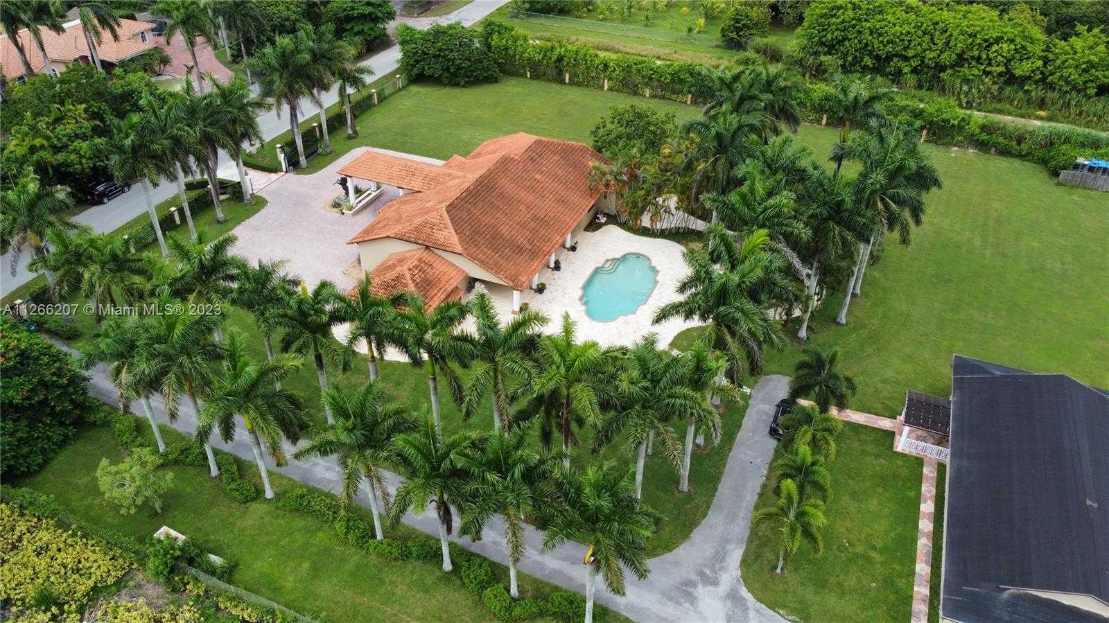 Huis in Miami, Florida 11622030