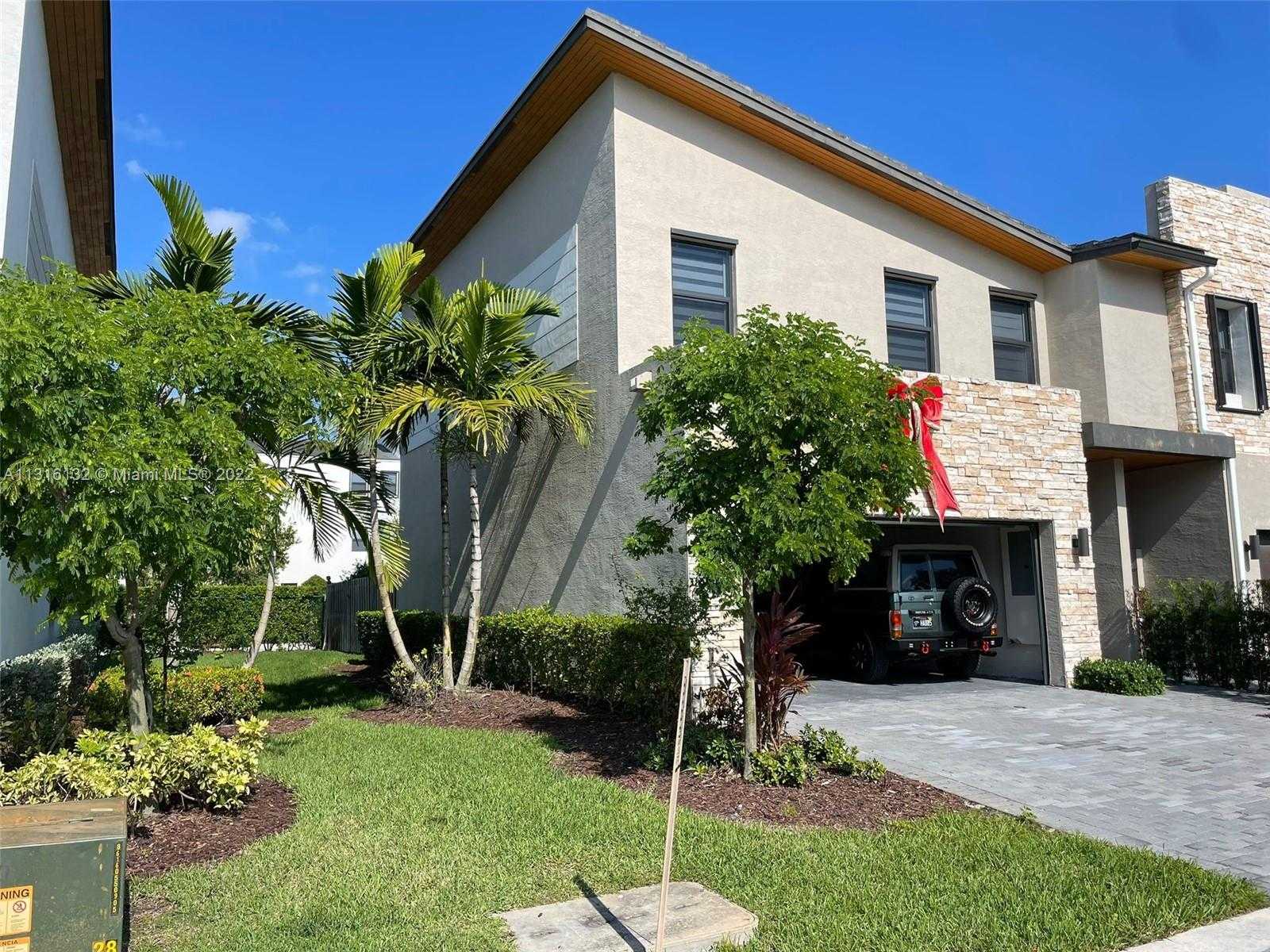 Huis in Doral, Florida 11622055
