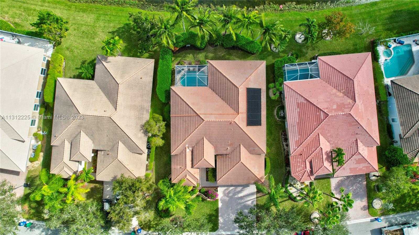 Huis in Coral Springs, Florida 11622088