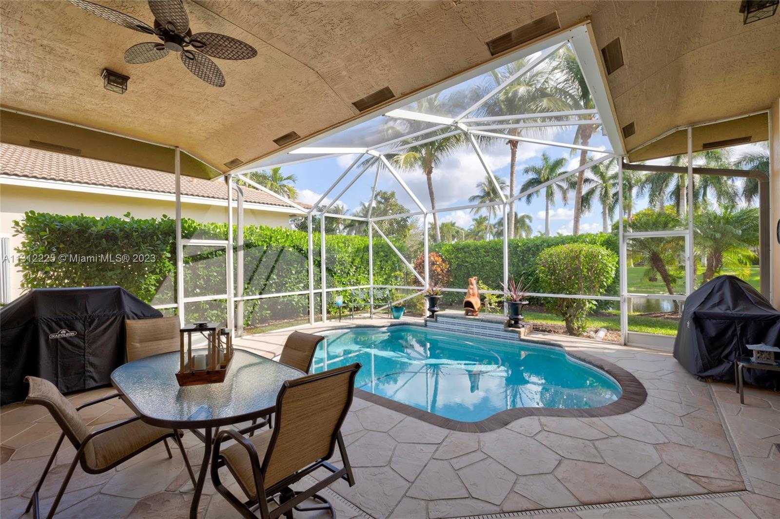 بيت في Coral Springs, Florida 11622088