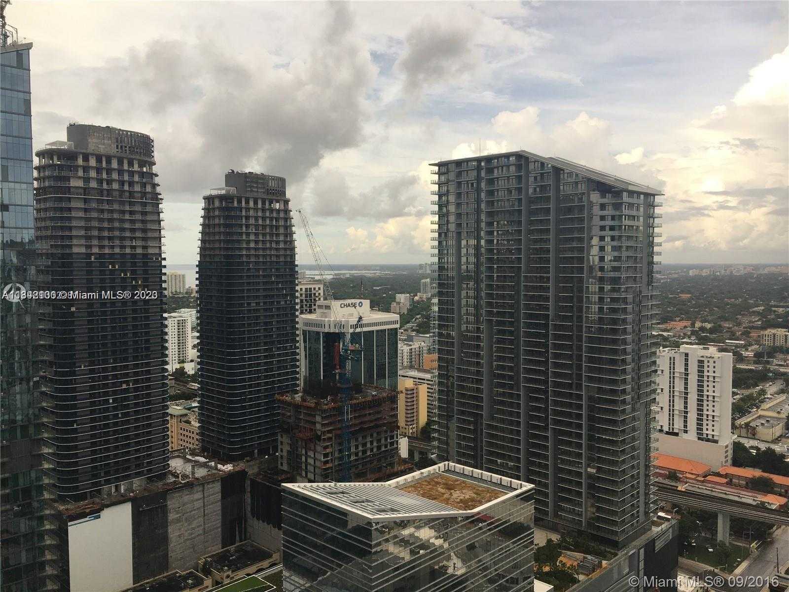 Condominium in Miami, Florida 11622115