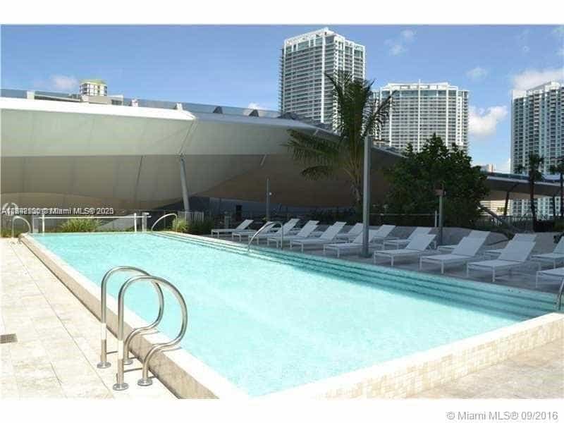 Condomínio no Miami, Florida 11622115