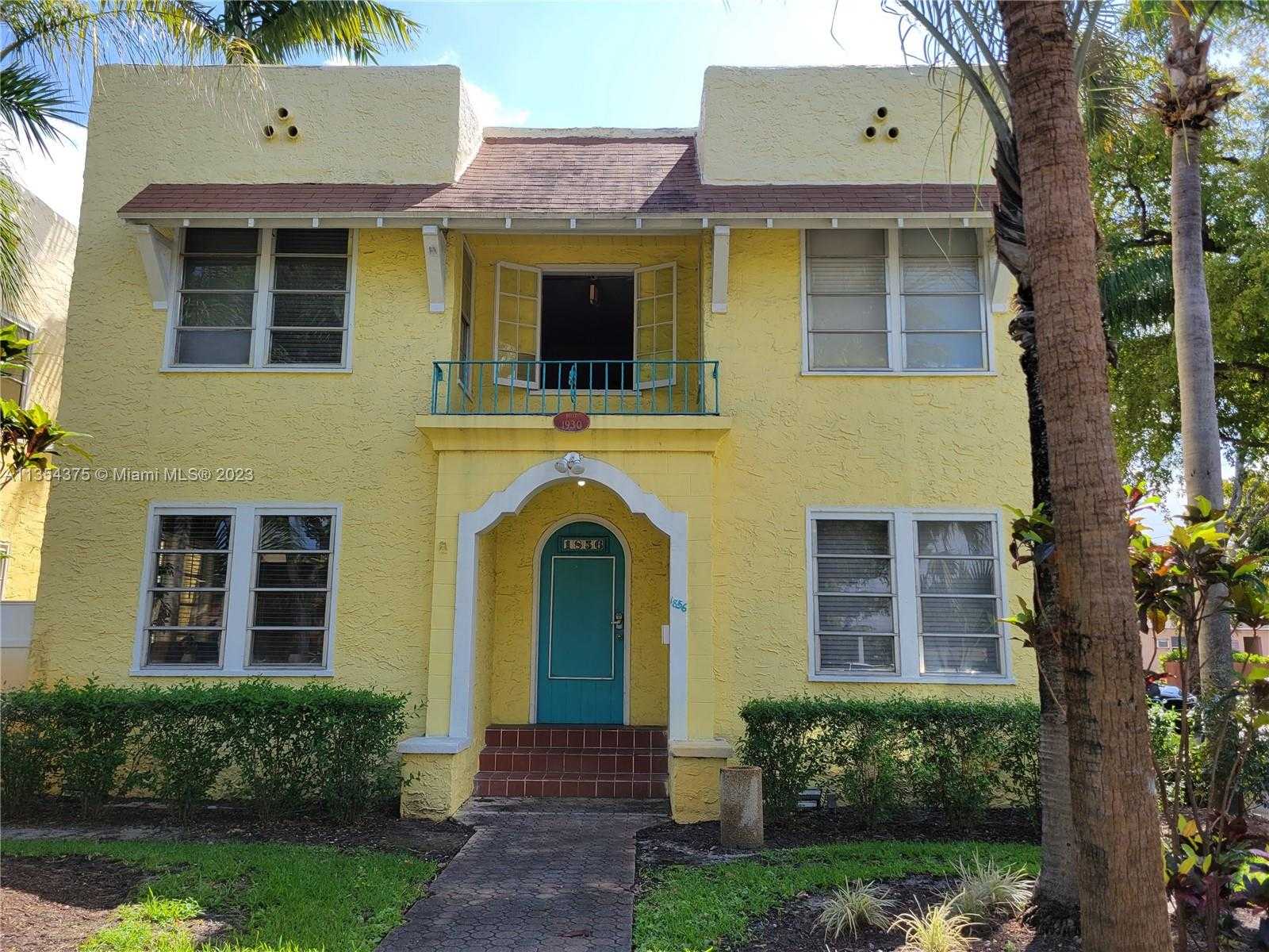 房子 在 哈伦代尔海滩, 佛罗里达 11622123