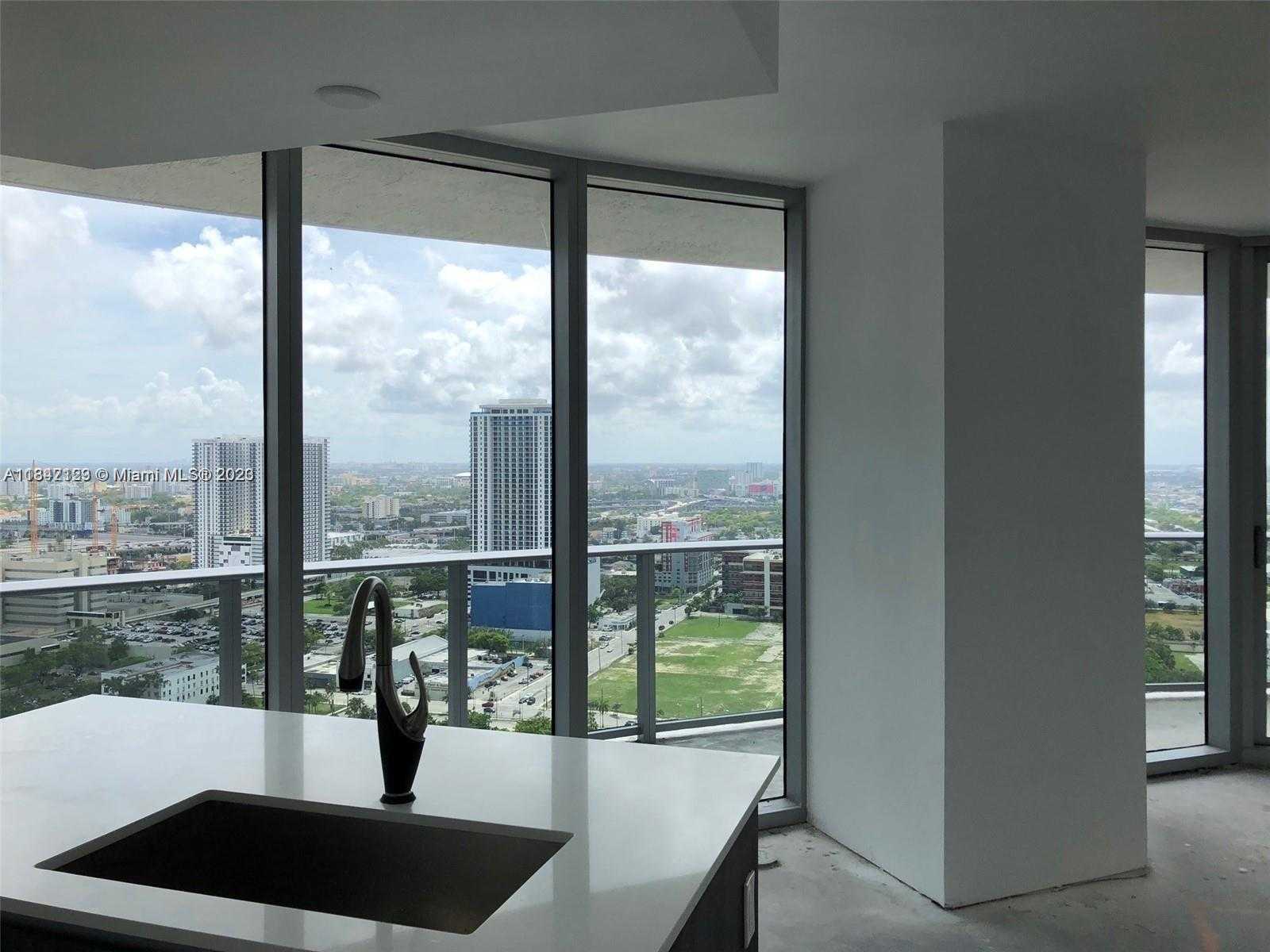Condominium in Miami, Florida 11622181