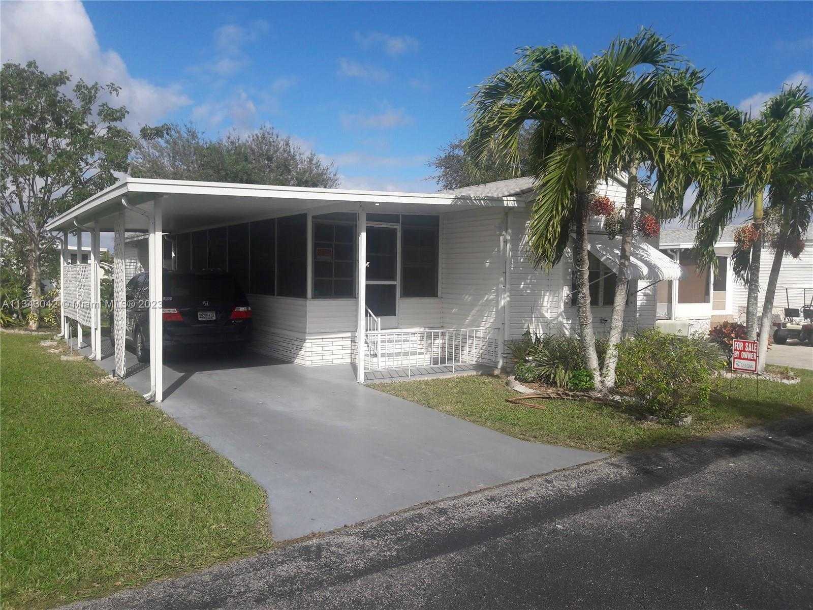 House in Florida City, Florida 11622216