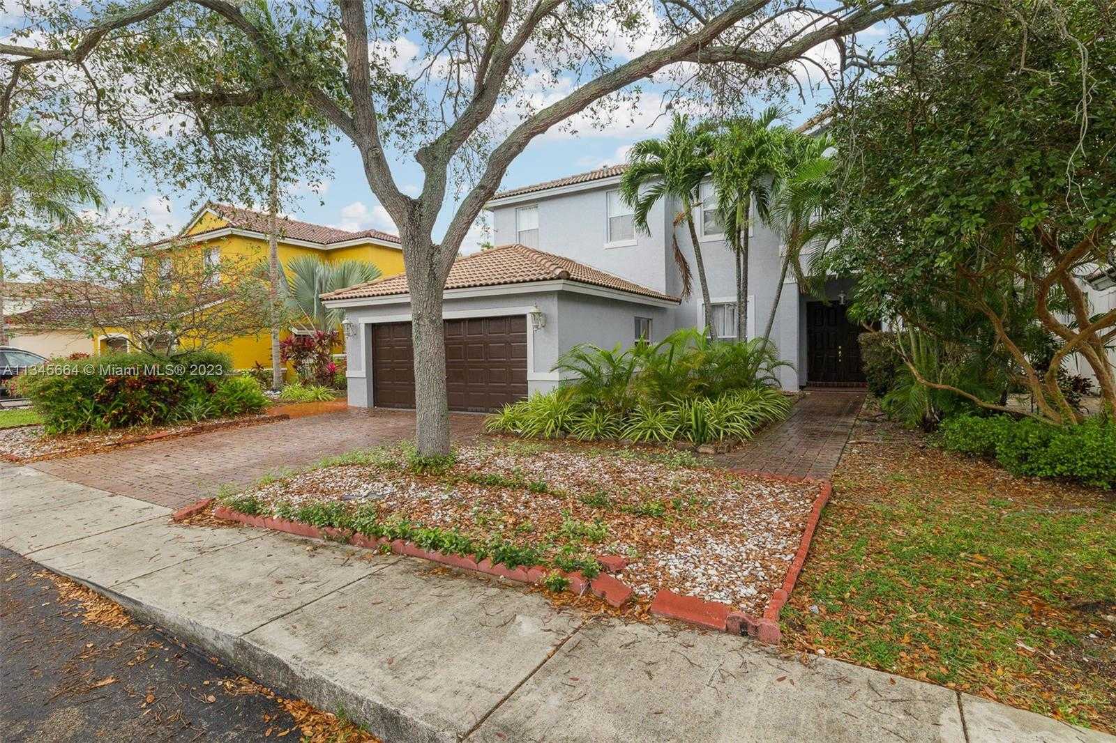 House in Dania Beach, Florida 11622222