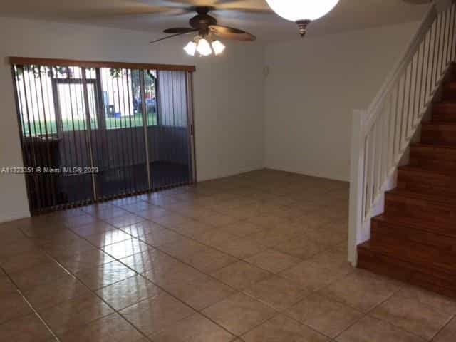 House in Southwest Ranches, Florida 11622237