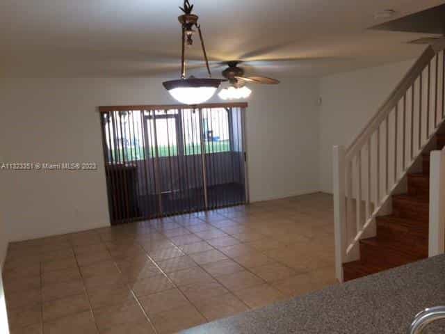 House in Southwest Ranches, Florida 11622237