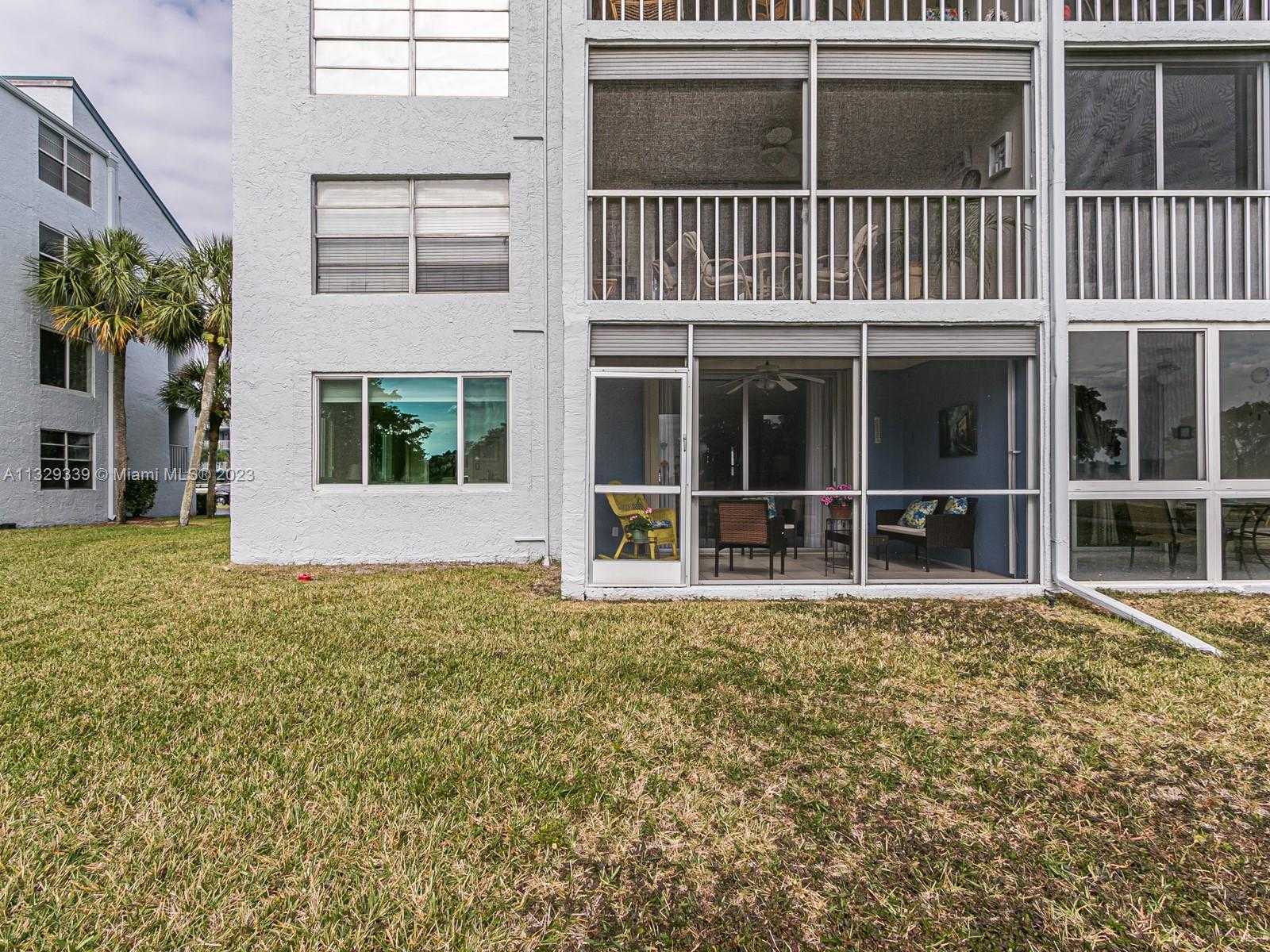 Condominium in Margate, Florida 11622254