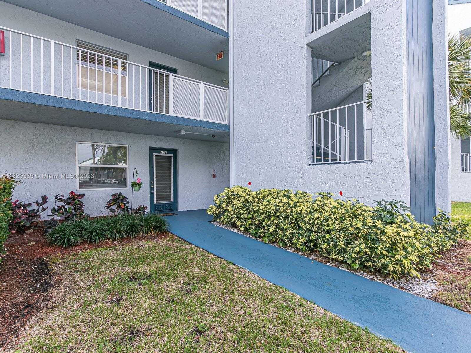 公寓 在 Margate, Florida 11622254