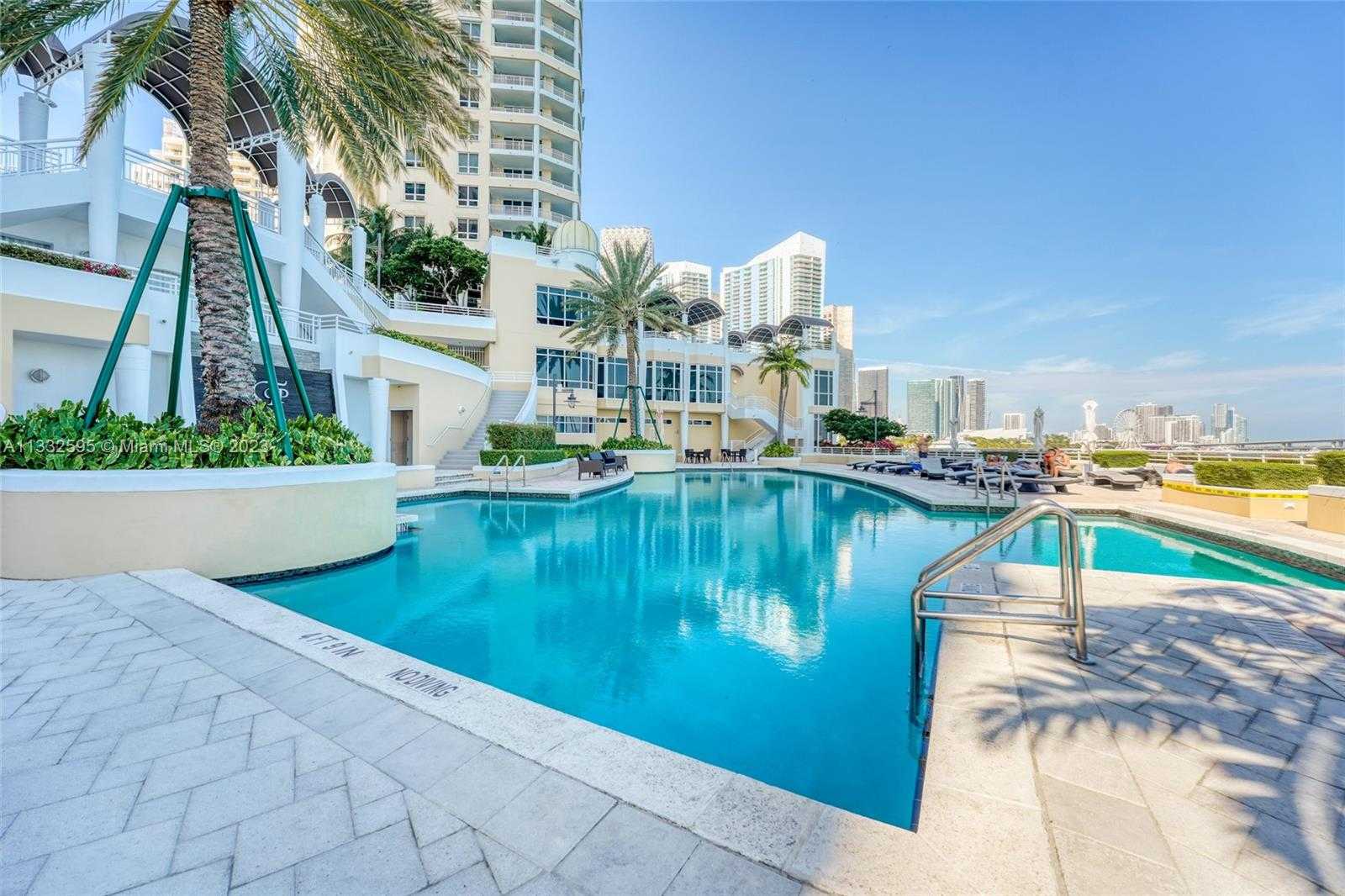 Condominium in Miami, Florida 11622269