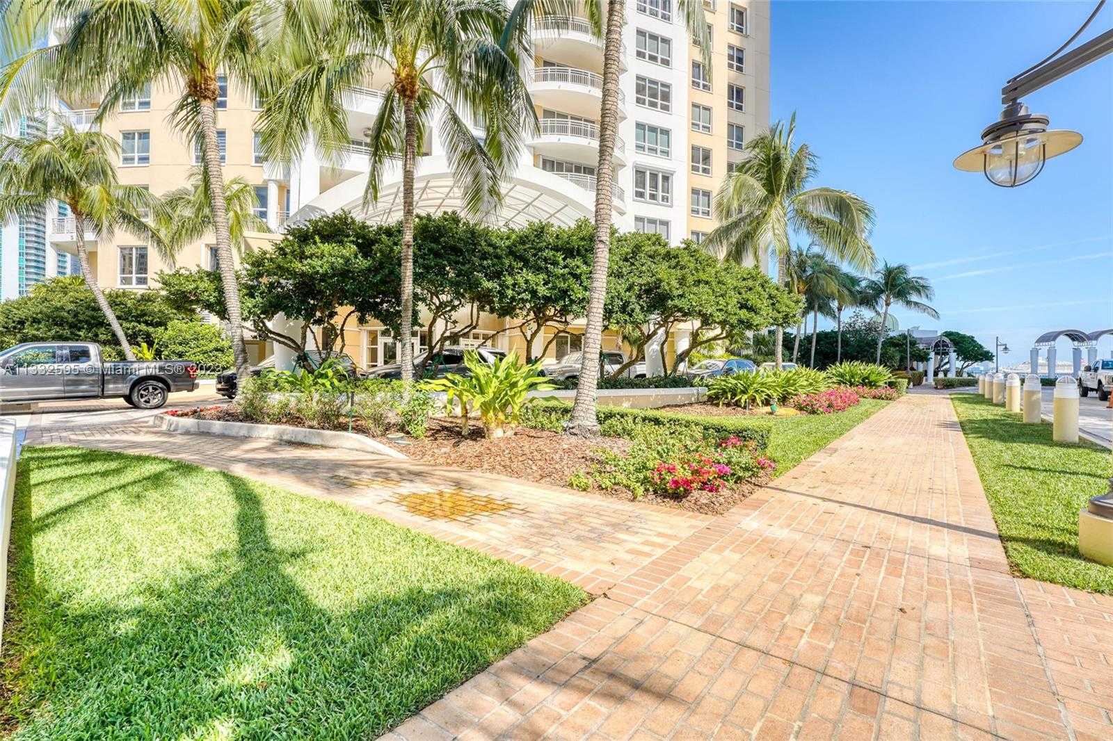 Eigentumswohnung im Miami, Florida 11622269