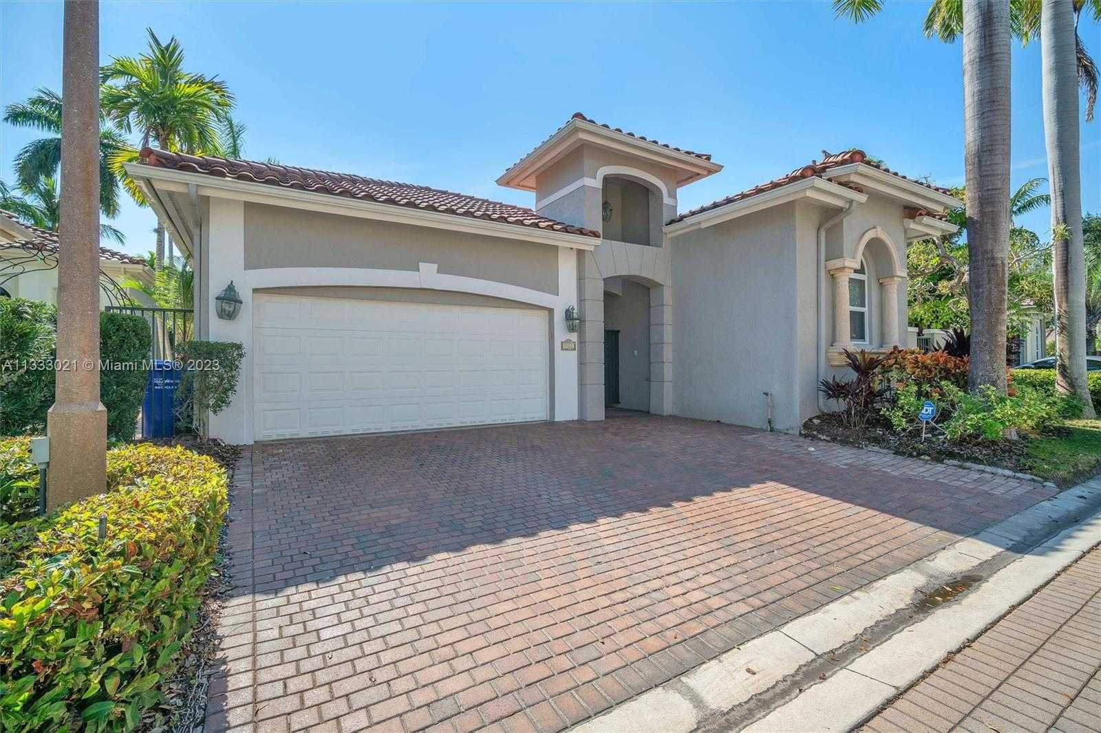Huis in Hollywood, Florida 11622272