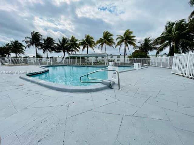 Condomínio no Miami, Florida 11622291