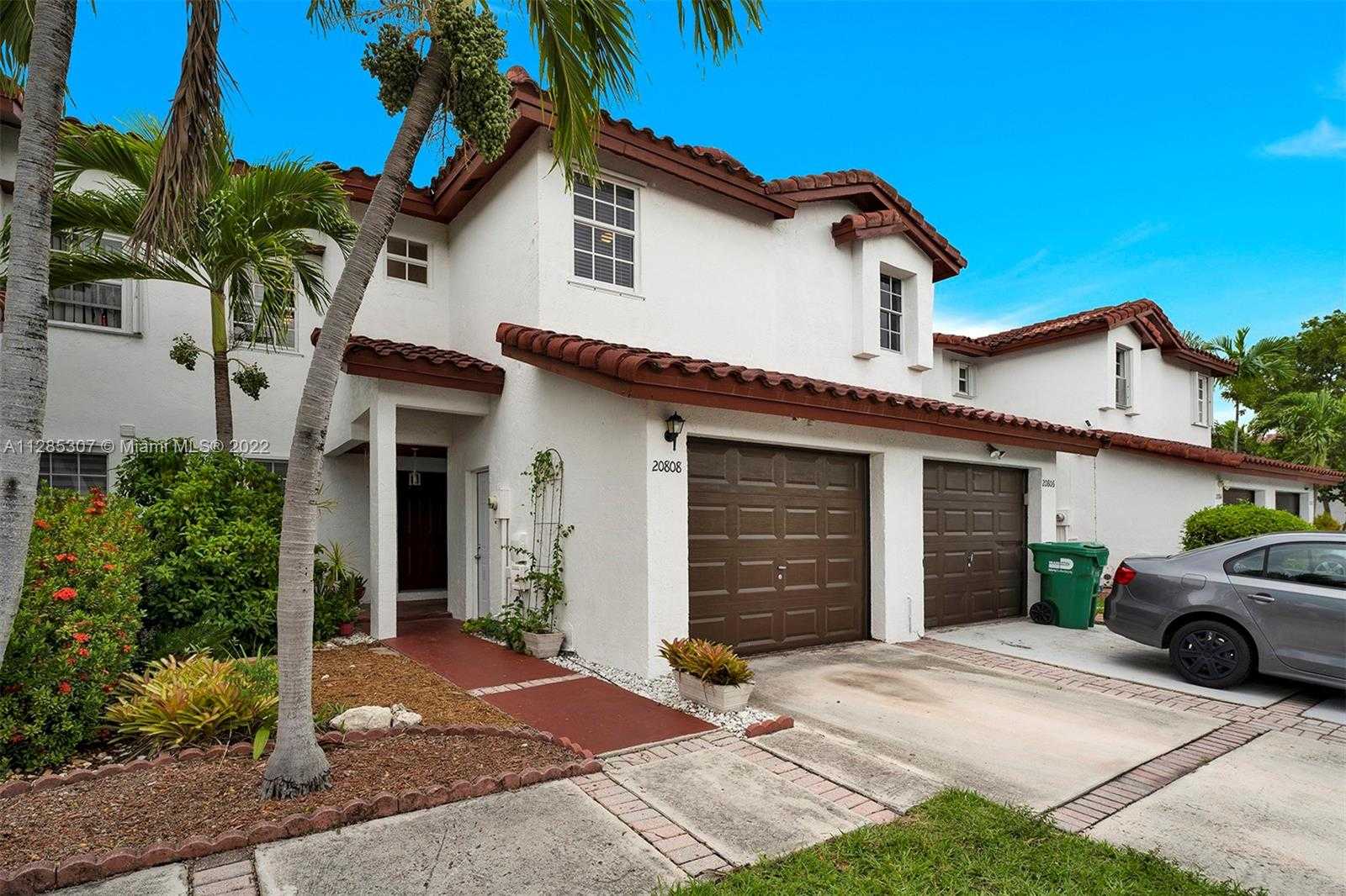 House in Saga Bay, Florida 11622328