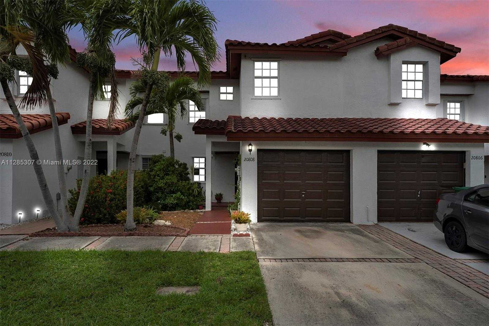 House in Saga Bay, Florida 11622328