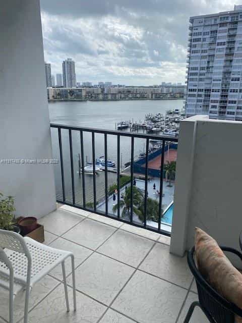 Condominium in Aventura, Florida 11622346