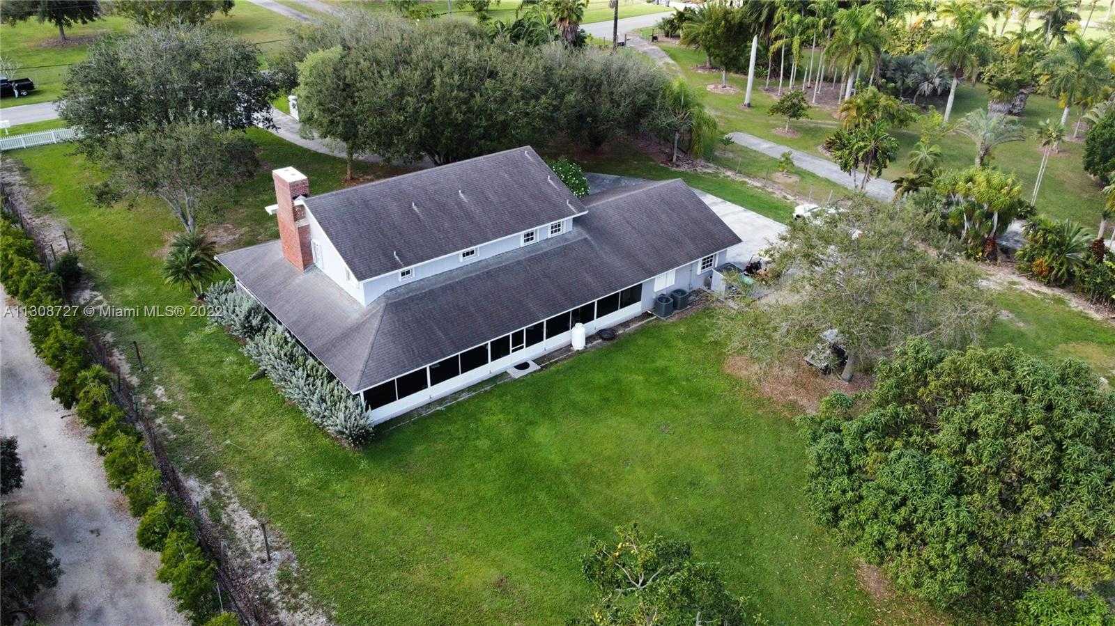Будинок в Homestead, Florida 11622359