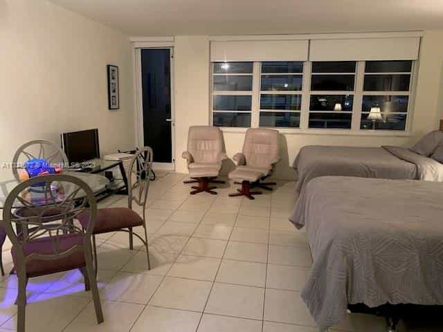 Huis in Miami-strand, Florida 11622368