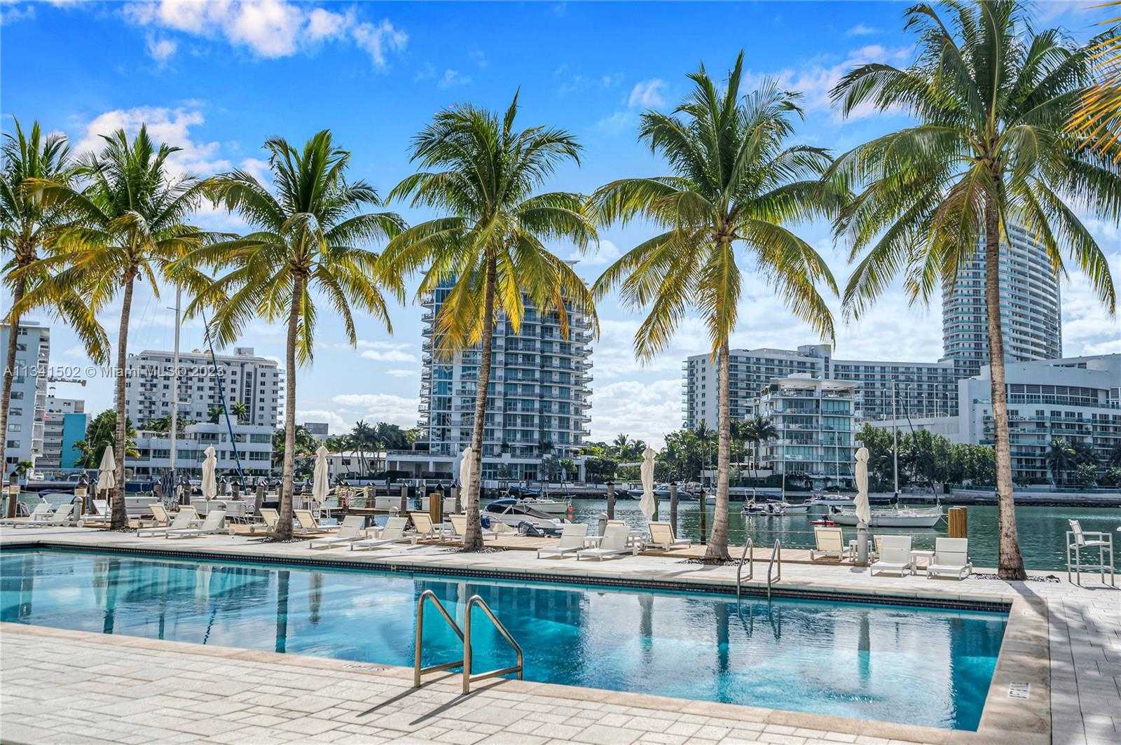 公寓 在 Miami Beach, Florida 11622393
