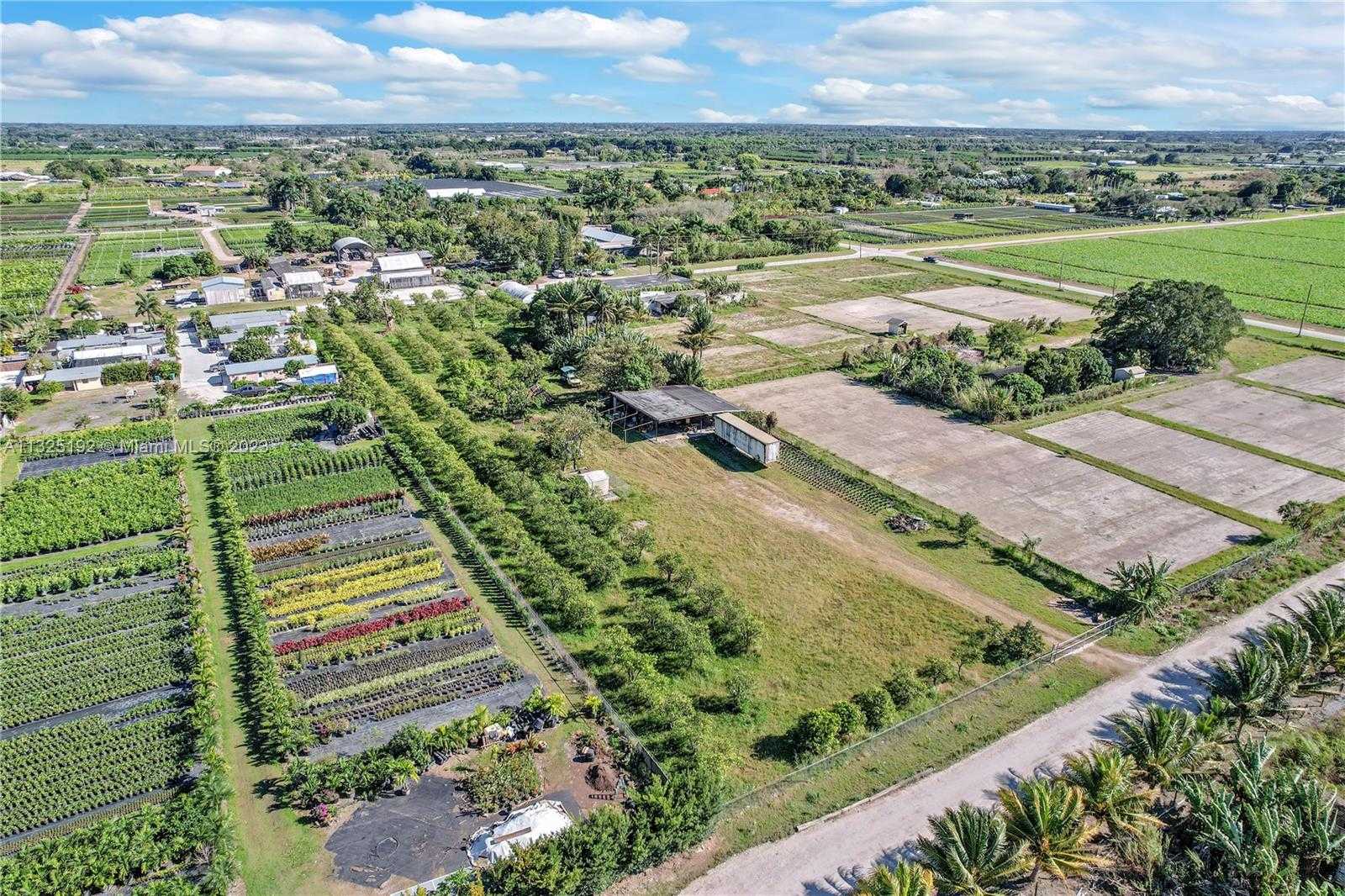 Land in Roodland, Florida 11622409