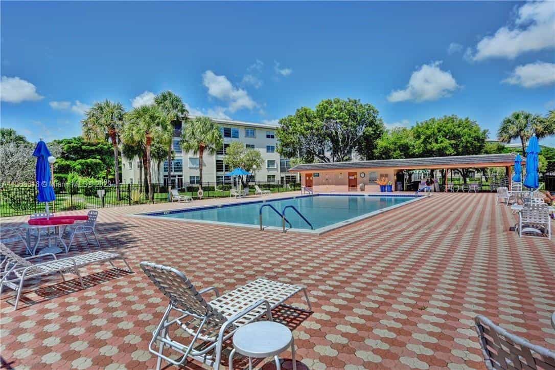 Condominium in Coconut Creek, Florida 11622413