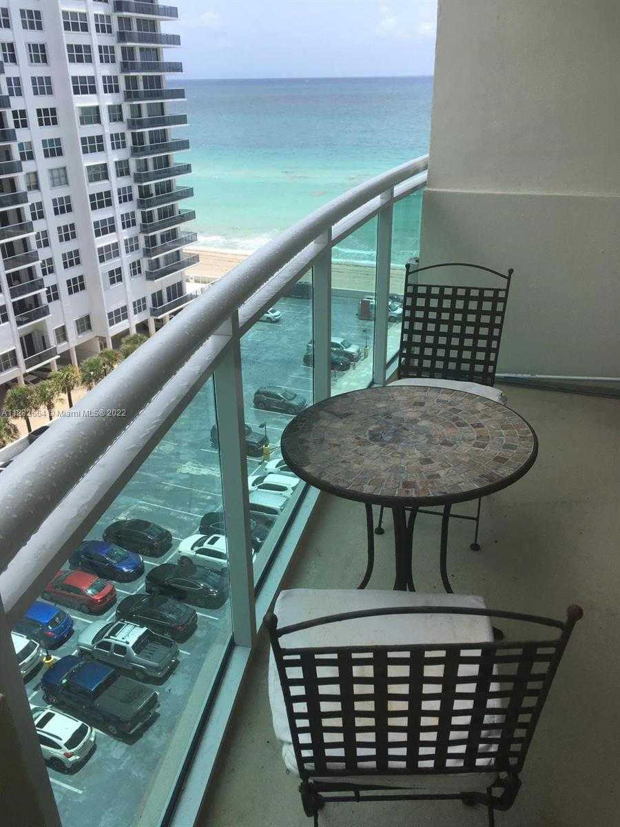 公寓 在 贝弗利海滩, 佛罗里达 11622417