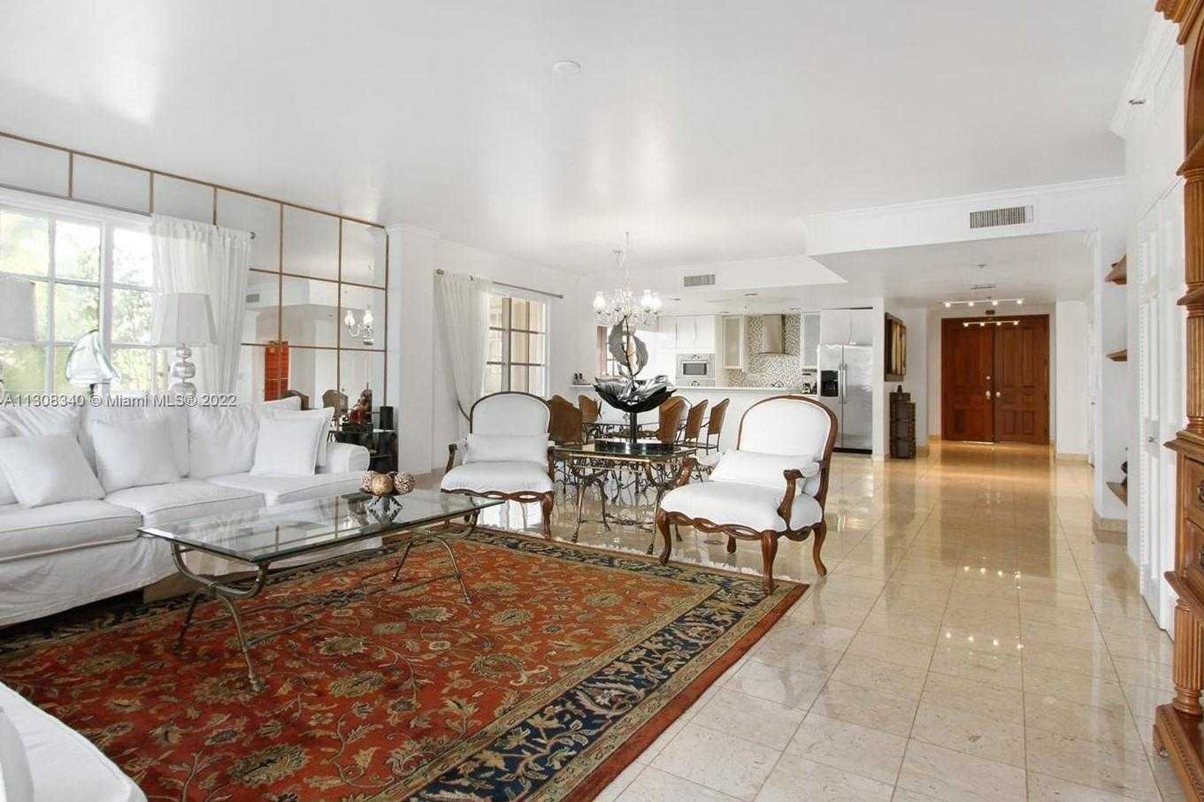 House in Fisher Island, Florida 11622463