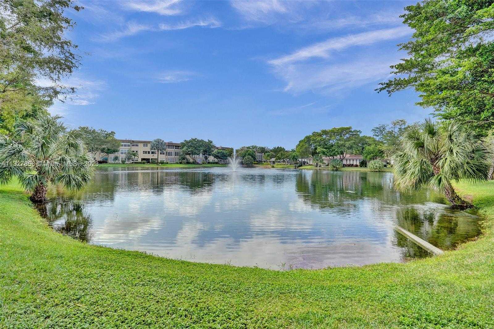 Condominium dans Lauderdale Lakes, Florida 11622500