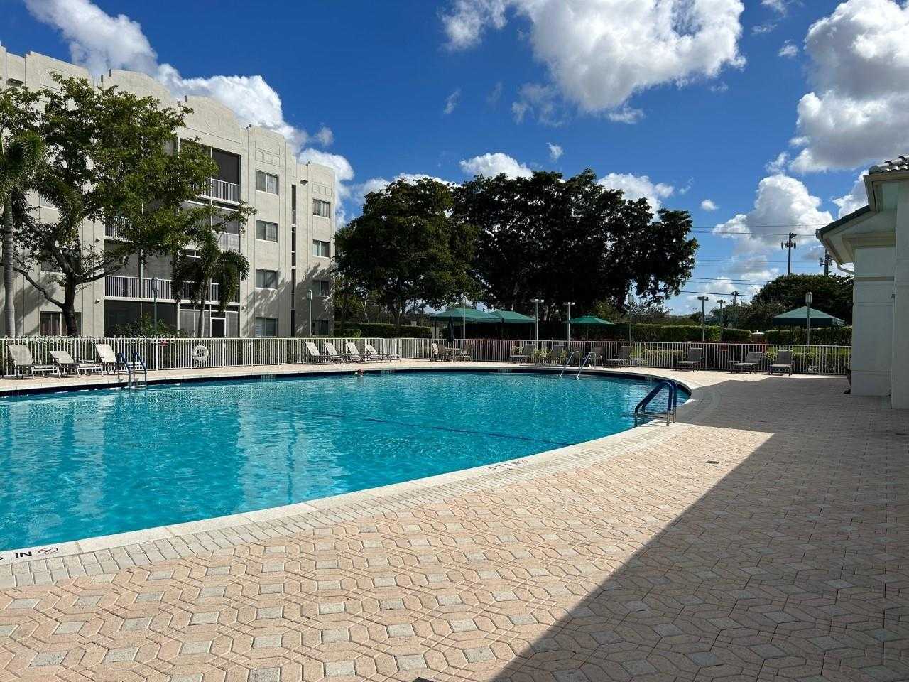 Condominium dans Tamarac, Florida 11622531
