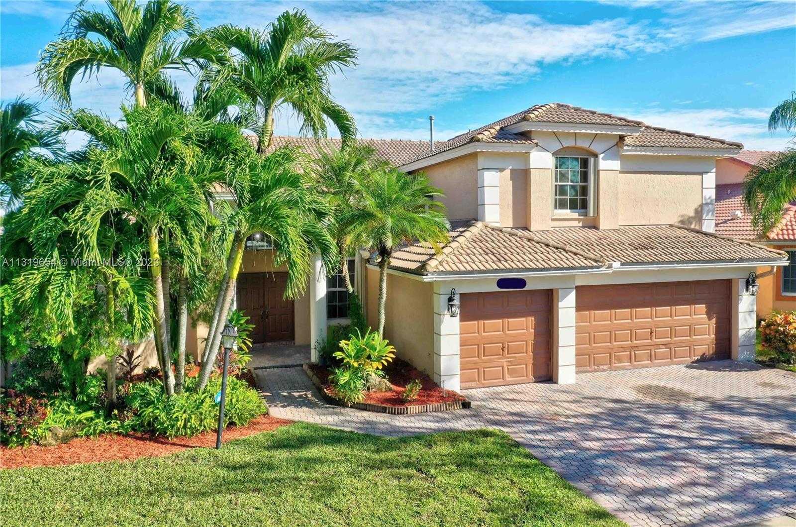 Будинок в Pembroke Pines, Florida 11622551