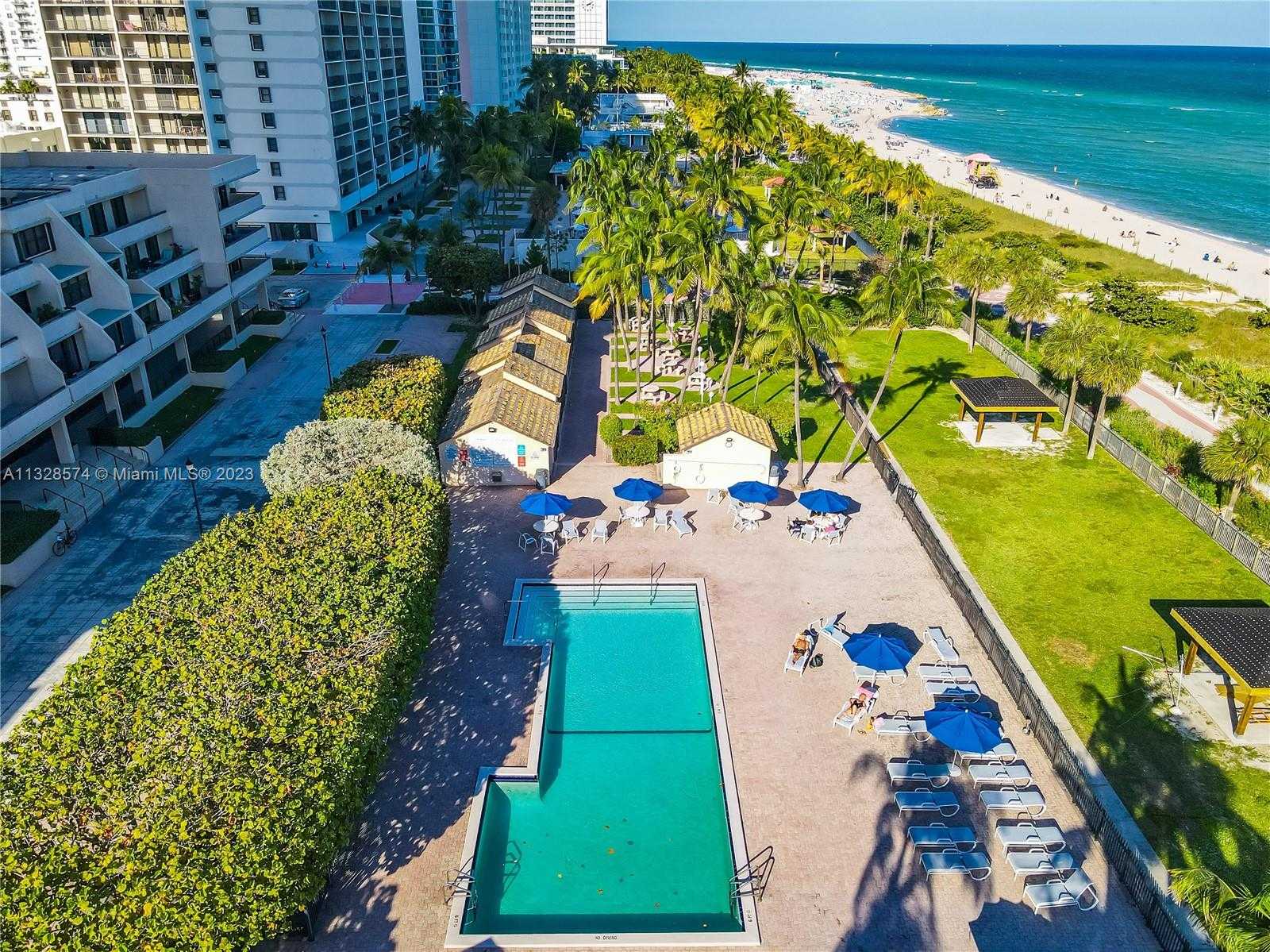 Condominium in Miami Beach, Florida 11622571