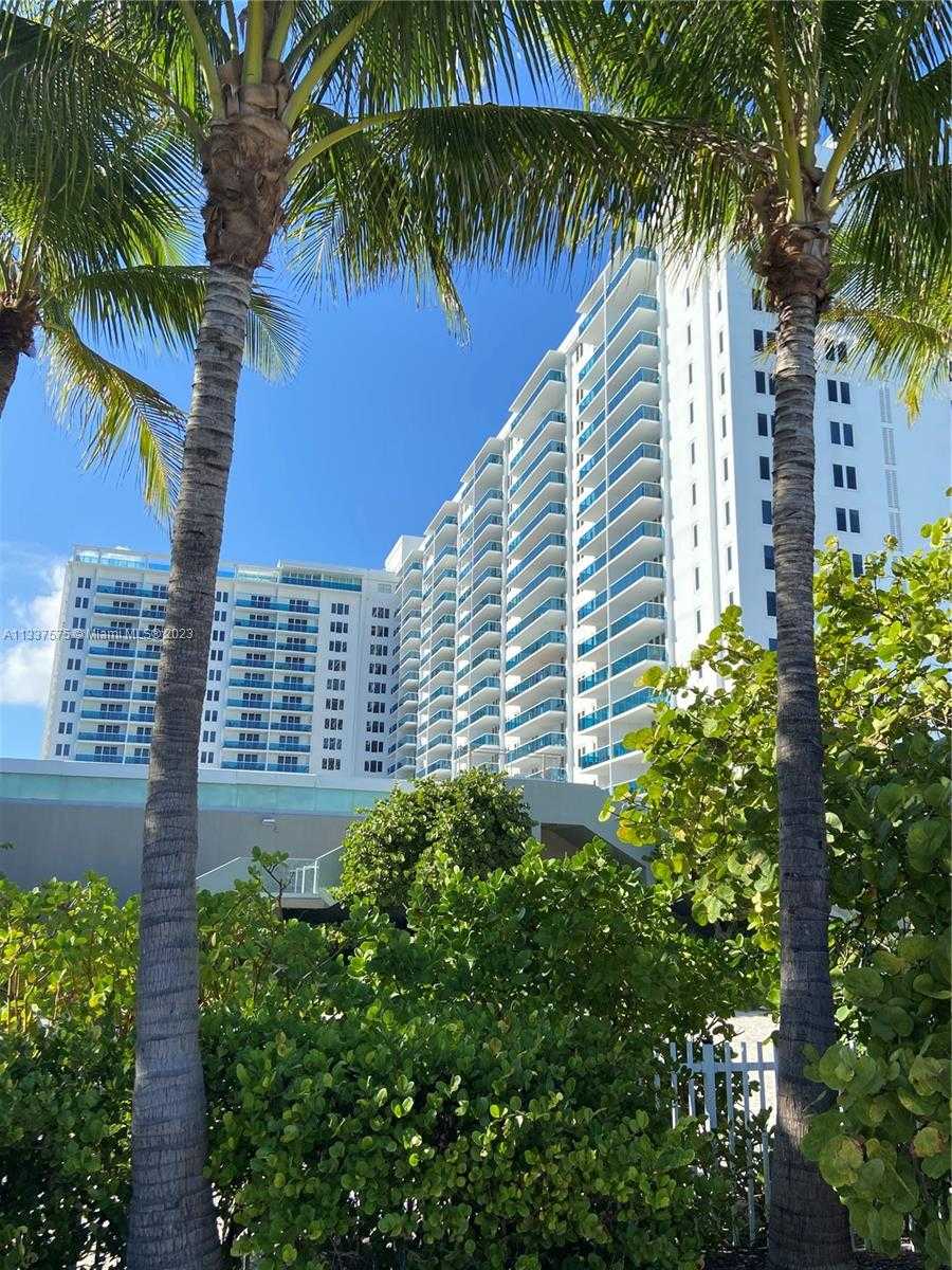 Condomínio no Miami Beach, Florida 11622572