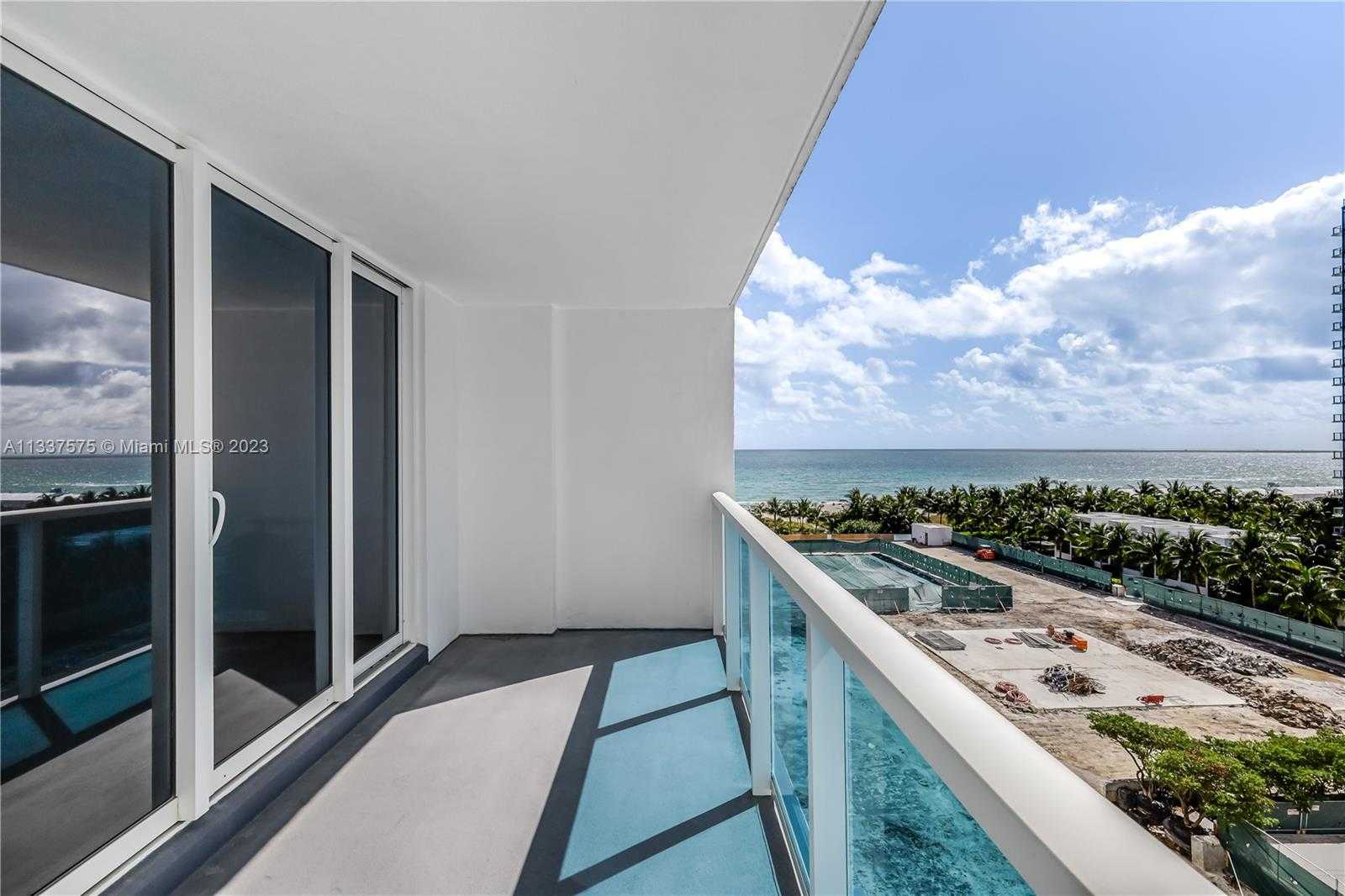 Condomínio no Praia de Miami, Flórida 11622572