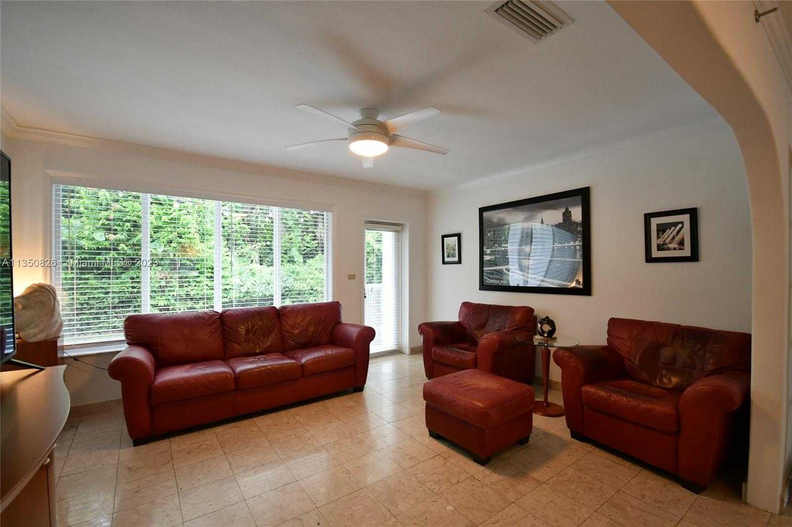 casa no Coral Gables, Florida 11622591
