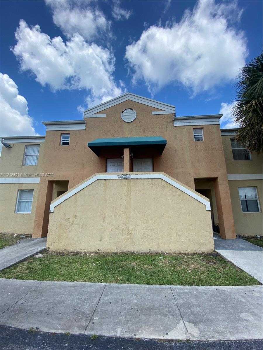 Condominium dans Lauderhill, Florida 11622606