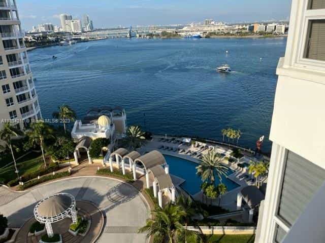 Condomínio no Miami, Florida 11622667