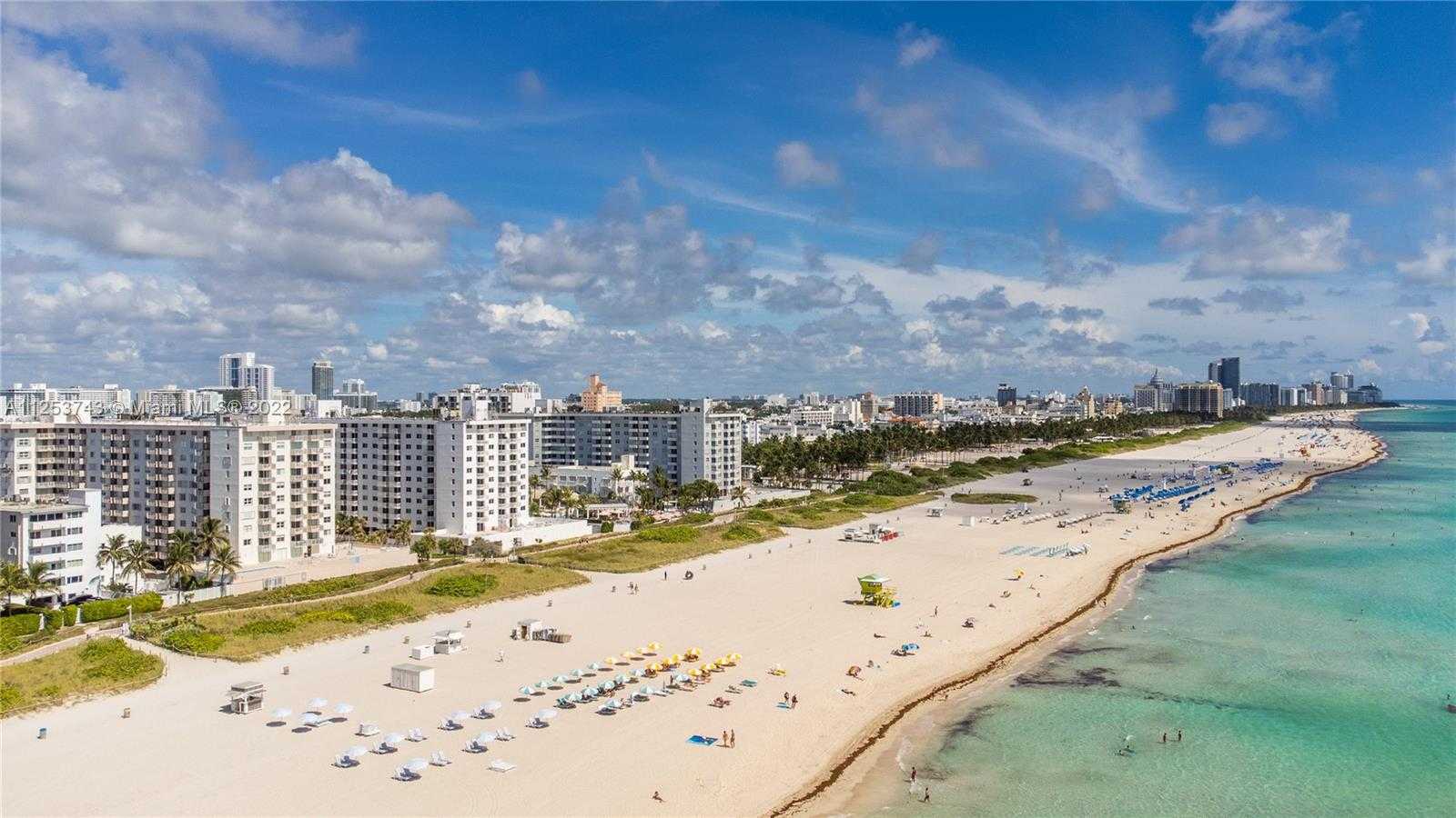 Condominium in Miami Beach, Florida 11622693